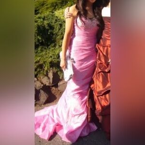 Elegant Pink Strapless Gown